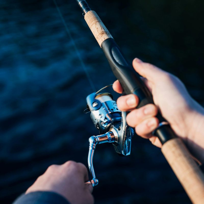 bakers-loft-guntersville-house-airbnb-fishing-rental-fishing-rod